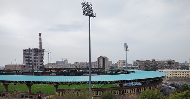 张国伟亮相天津田径大众公开赛以2米24夺冠.